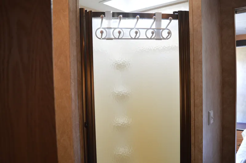 Douche de la roulotte PAC 703